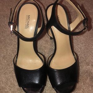 michael kors heels